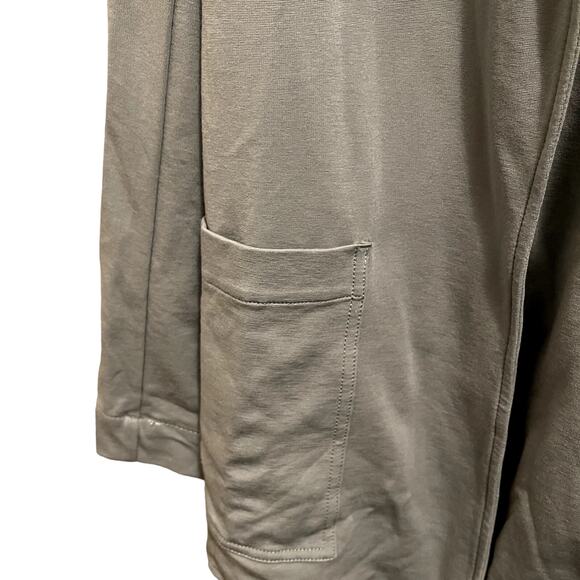 Athleta Eastbound Blazer Stretch Comfy in Minimalistic Grey Size 8 - Picture 3 of 7